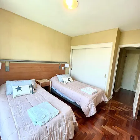 Apartamento Impecable Departamento En La Mejor Ubicacion De Ciudad Mendoza, Con Piscina Exterior foto
